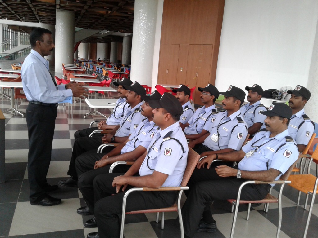 Interactive classroom briefing session